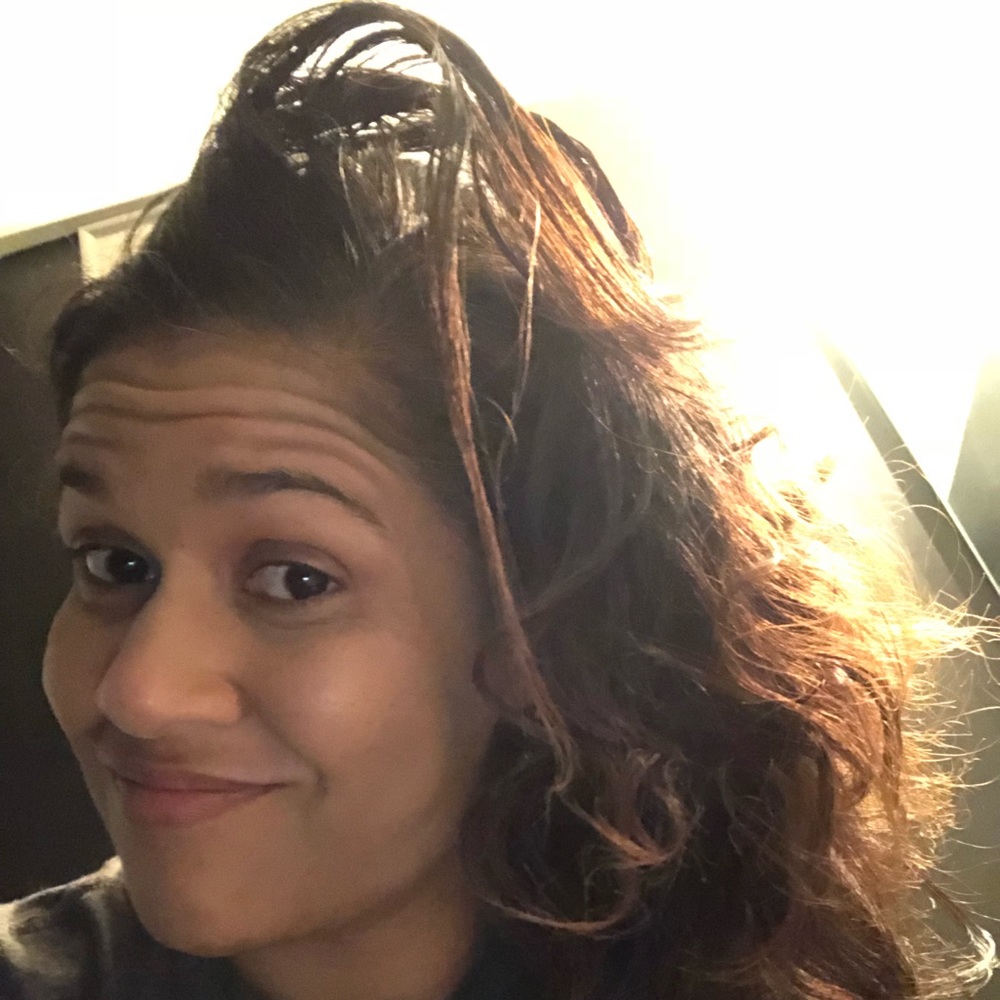 Meet your Posher, Elizabeth